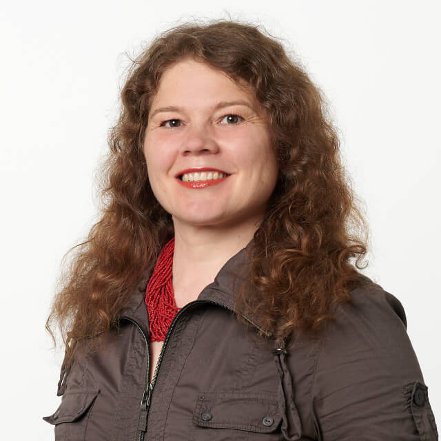 Sari Wagner14364